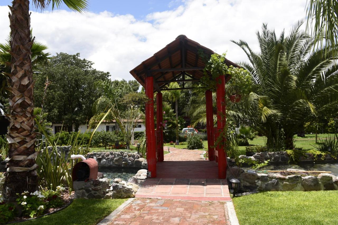 Hotel Palmas Teotihuacan San Juan Teotihuacan Bagian luar foto